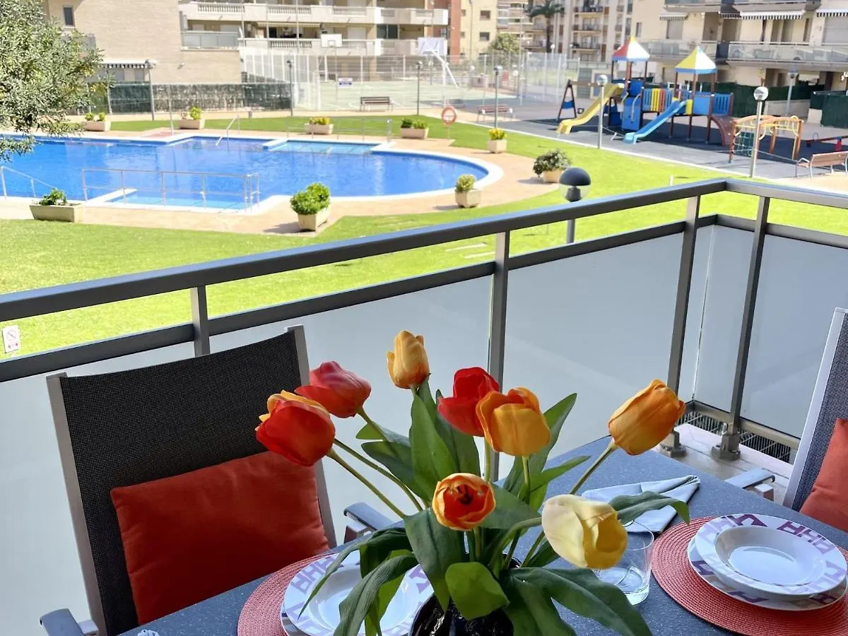 Apartbeach Maldivas III A Vista Piscina Jardin Y Parking La Pineda Spain