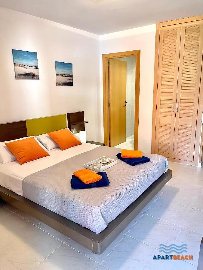 Apartbeach Maldivas III A Vista Piscina Jardin Y Parking La Pineda 0*,  Spain