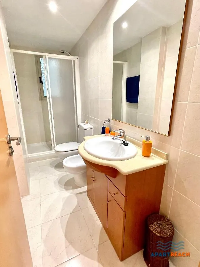 Apartbeach Maldivas III A Vista Piscina Jardin Y Parking La Pineda 0*,