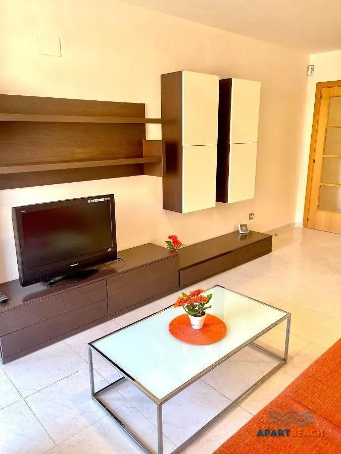 Apartbeach Maldivas III A Vista Piscina Jardin Y Parking La Pineda 0*,