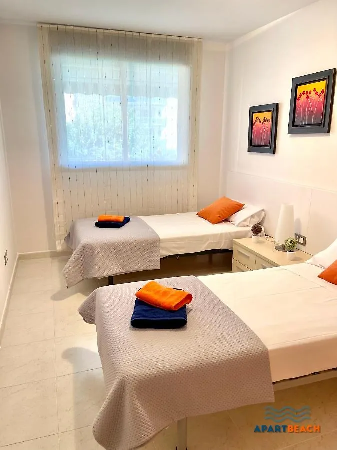 Apartbeach Maldivas III A Vista Piscina Jardin Y Parking La Pineda Apartment