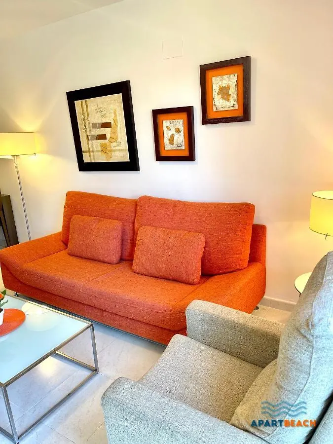 Apartbeach Maldivas III A Vista Piscina Jardin Y Parking La Pineda